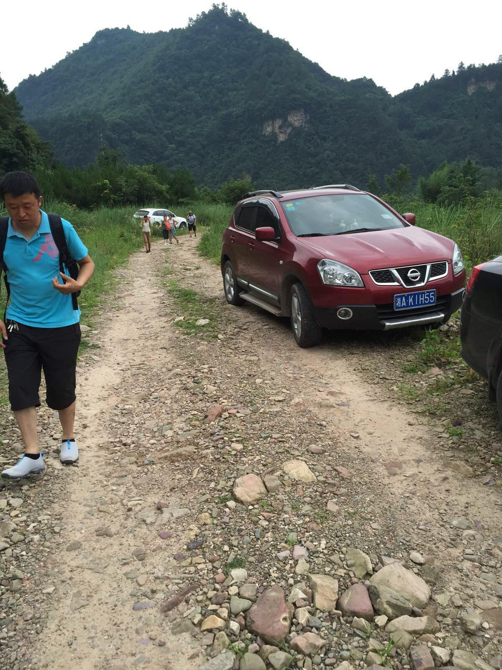 张家界旅游攻略指南? 携程攻略社区! 靠谱的旅游攻略平台,最佳的张家界自助游、自由行、自驾游、跟团旅线路,海量张家界旅游景点图片、游记、交通、美食、购物、住宿、娱乐、行程、指南等旅游攻略信息,了解更多张家界旅游信息就来携程旅游攻略。