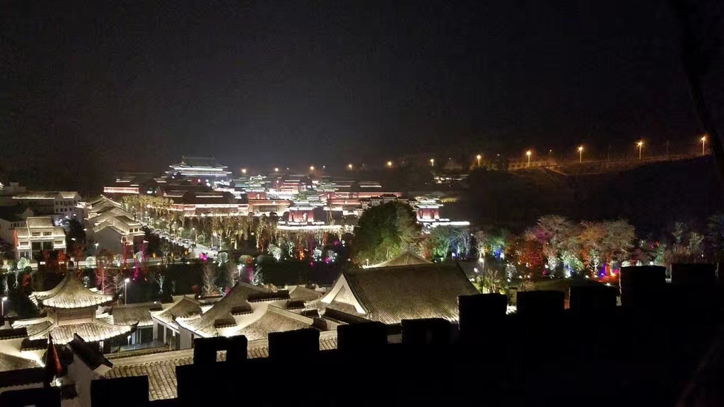 恋上一座城-福泉
