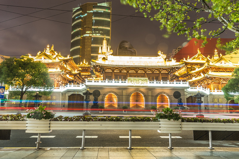 逛上海十大地标建筑 赏夜晚美景