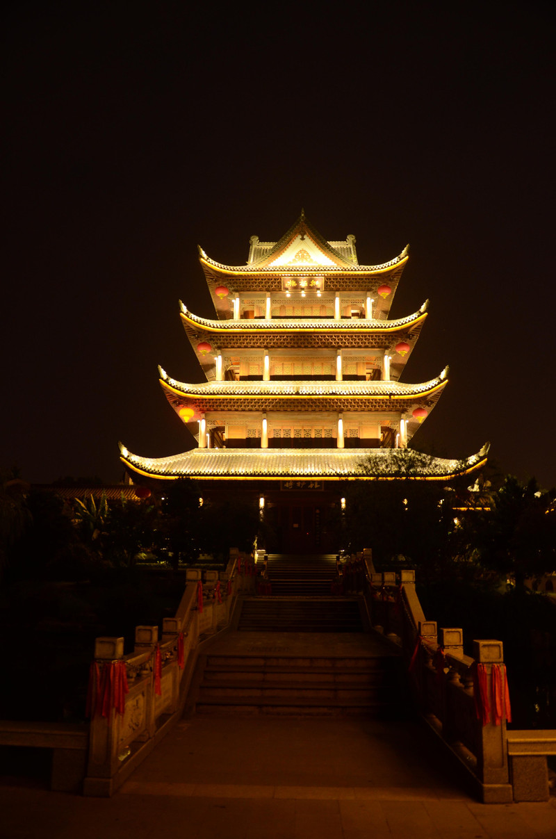 湖南崀山 神农架 武当山 长沙—九天国庆自驾