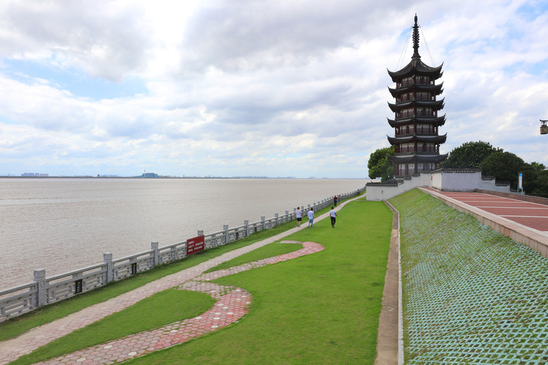 海宁盐官观潮胜地公园