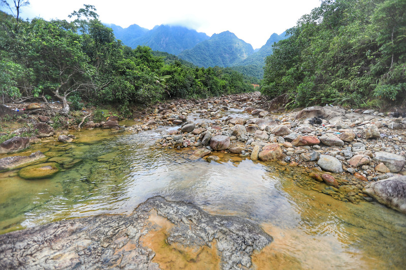 顺逸东方白盆湖温泉(惠州惠东白盆珠店)