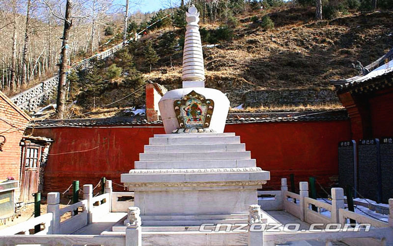 那一年---中华四大佛教圣地【山西五台山游记】万佛阁