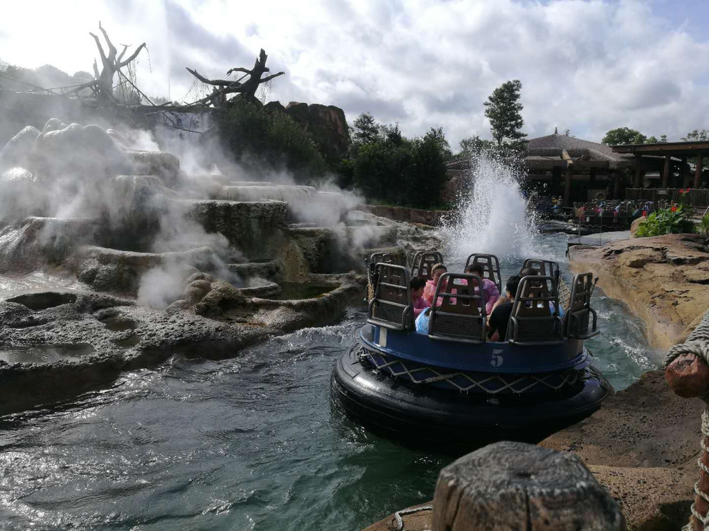 雷鸣山漂流
