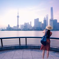 上海杜莎夫人蜡像馆+东方明珠+城隍庙旅游区一日游 上海杜莎夫人蜡像馆+东方明珠+城隍庙旅游区一日游