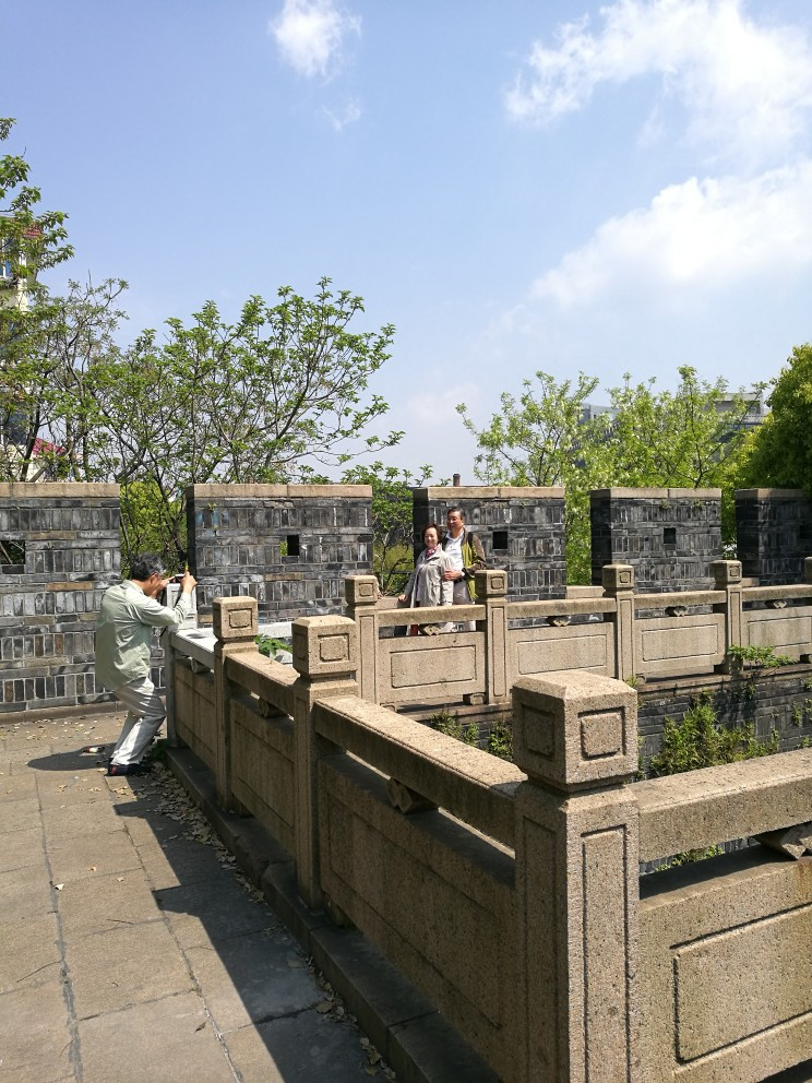 嘉定南水关公园和紫藤园