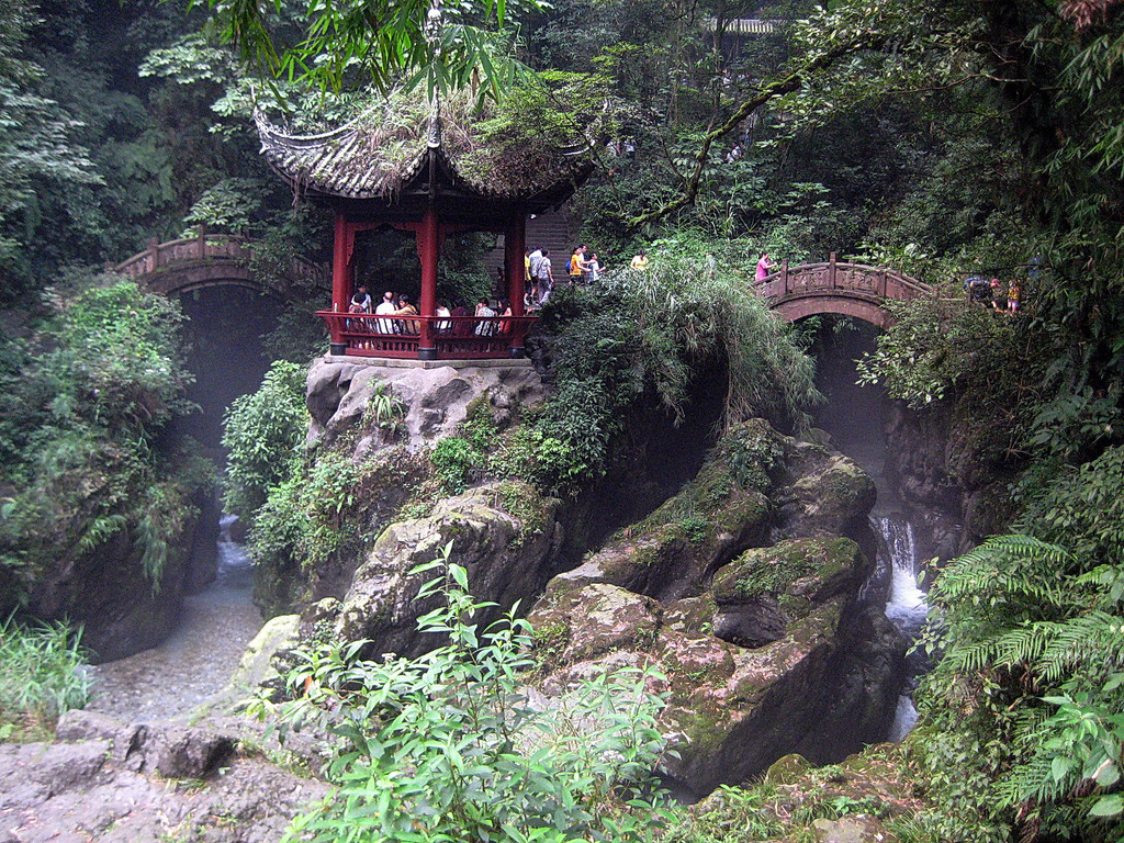 峨眉山清音阁