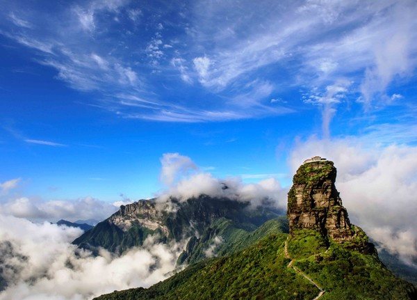 抖音上爆红的神奇景点,天空之城梵净山