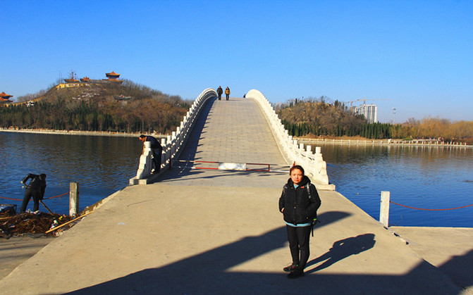 东阿洛神湖公园