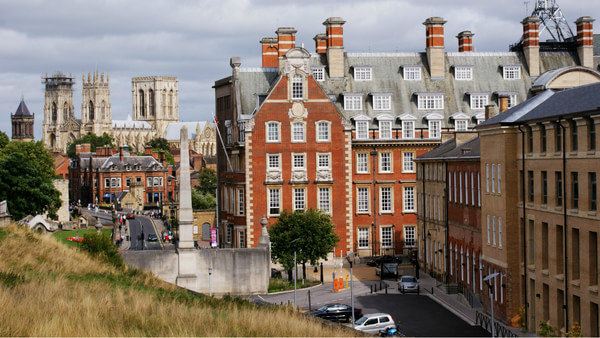 英国约克郡-充满故事的中世纪古城