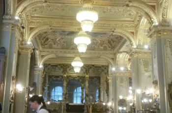 匈牙利纽约咖啡馆电话\/地址\/菜系\/点评\/营业时间