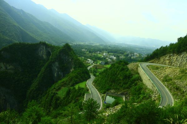 道重庆—奉节(白帝城-地缝-茅草坝)