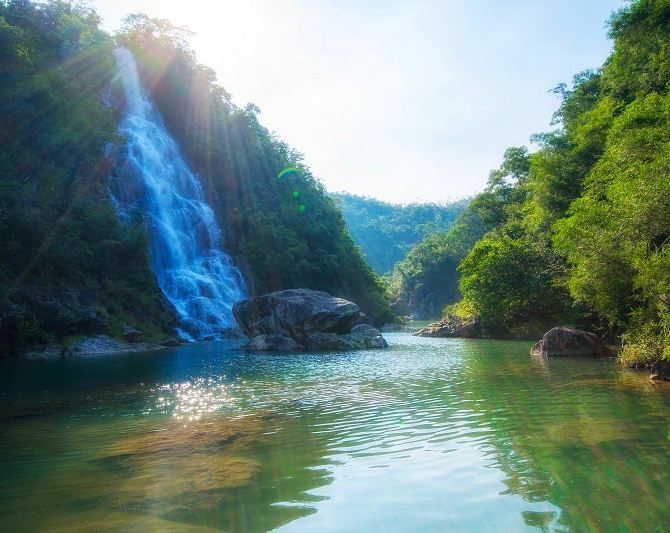 森林之中的温泉庄园,海丰水底山宛若仙境