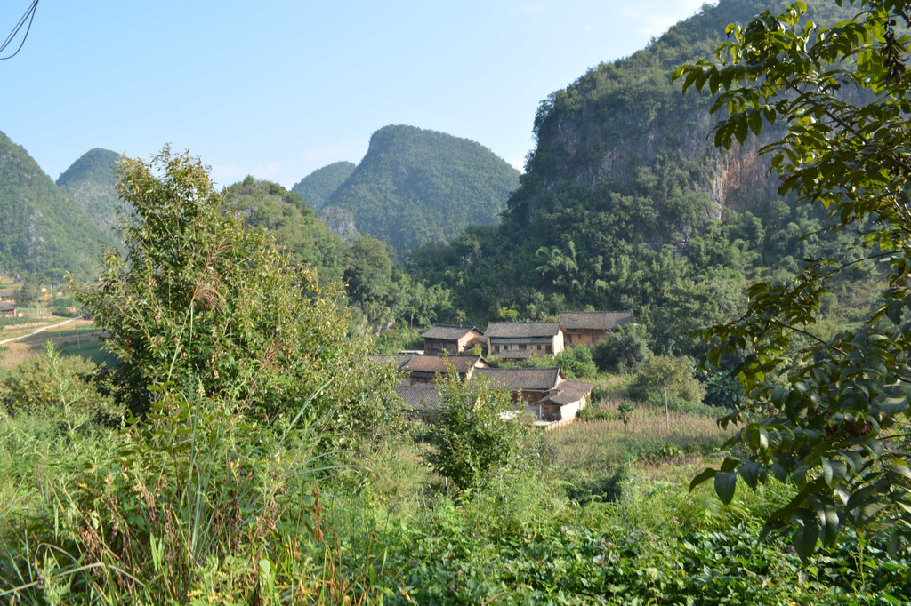 广南县董堡乡里标村