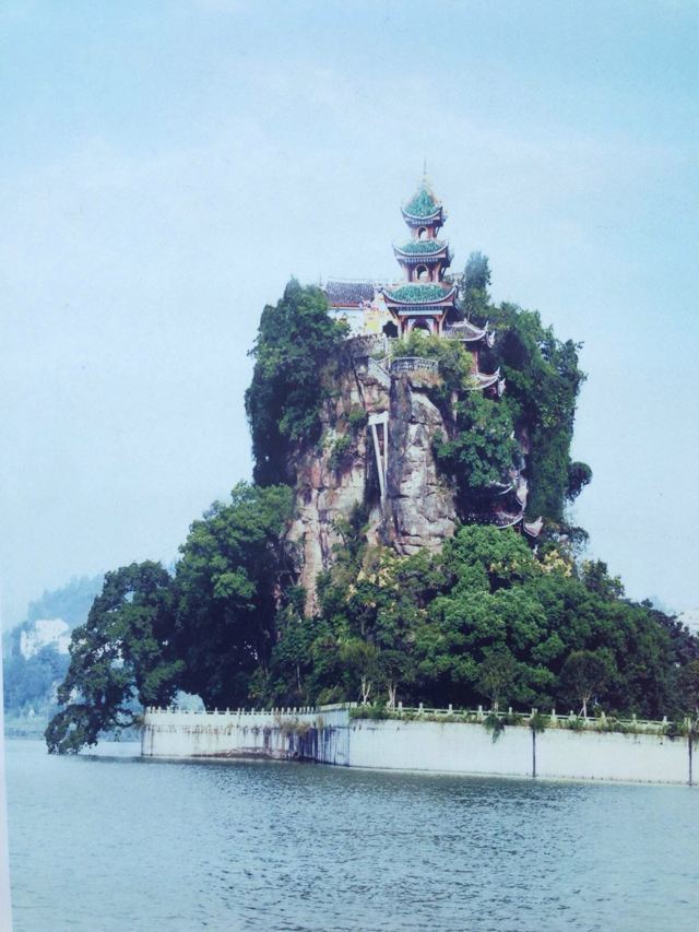 石宝寨