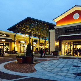 北京八达岭奥特莱斯购物攻略,八达岭奥特莱斯购物中心 地址 电话 营高清图片