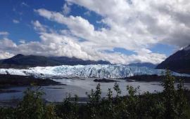 阿拉斯加冰峡天气预报,历史气温,旅游指数,冰峡