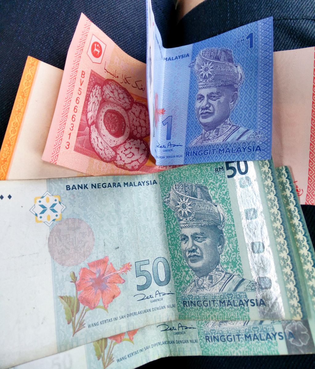 馬來西亞 Malaysia 100 元 RINGGIT 令吉 舊版 紙鈔 95成新 | Yahoo奇摩拍賣