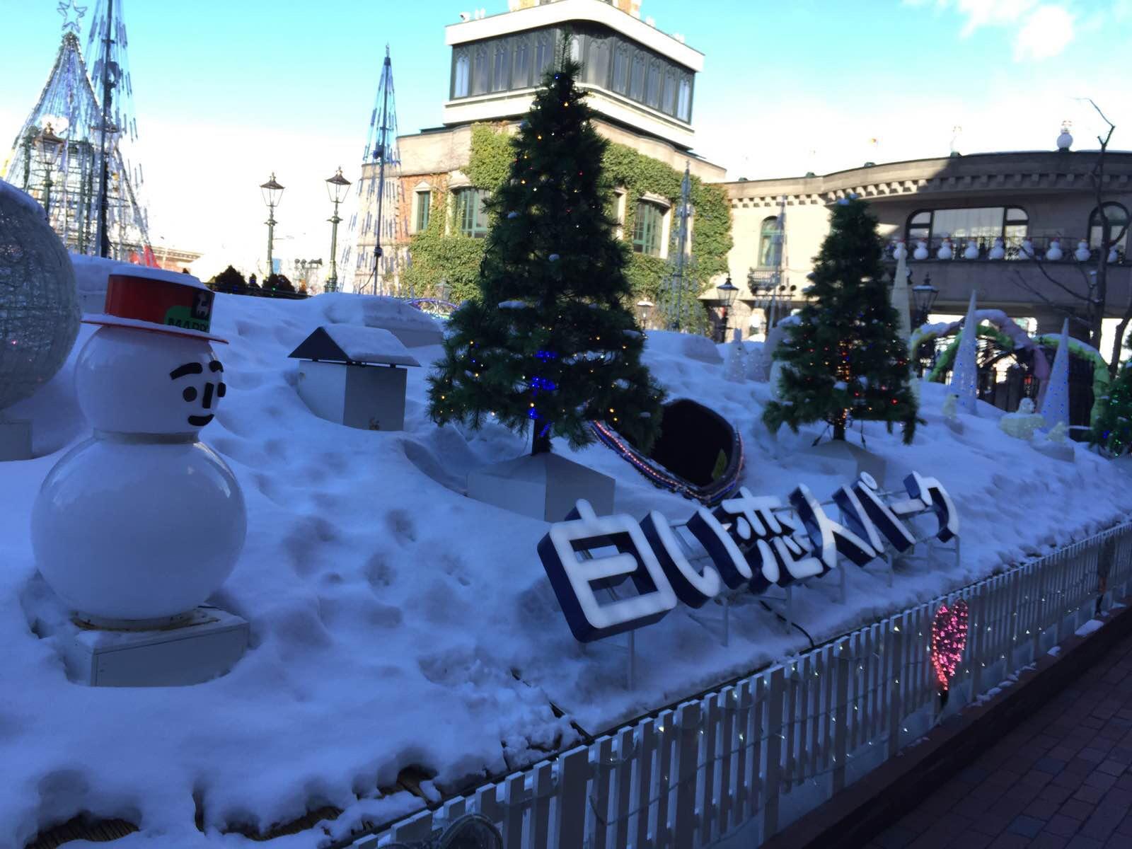 天蓝色欧式壁纸贴图