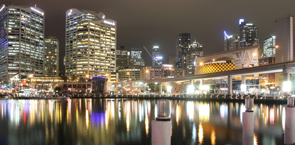 照片名称:悉尼情人港夜景_4259