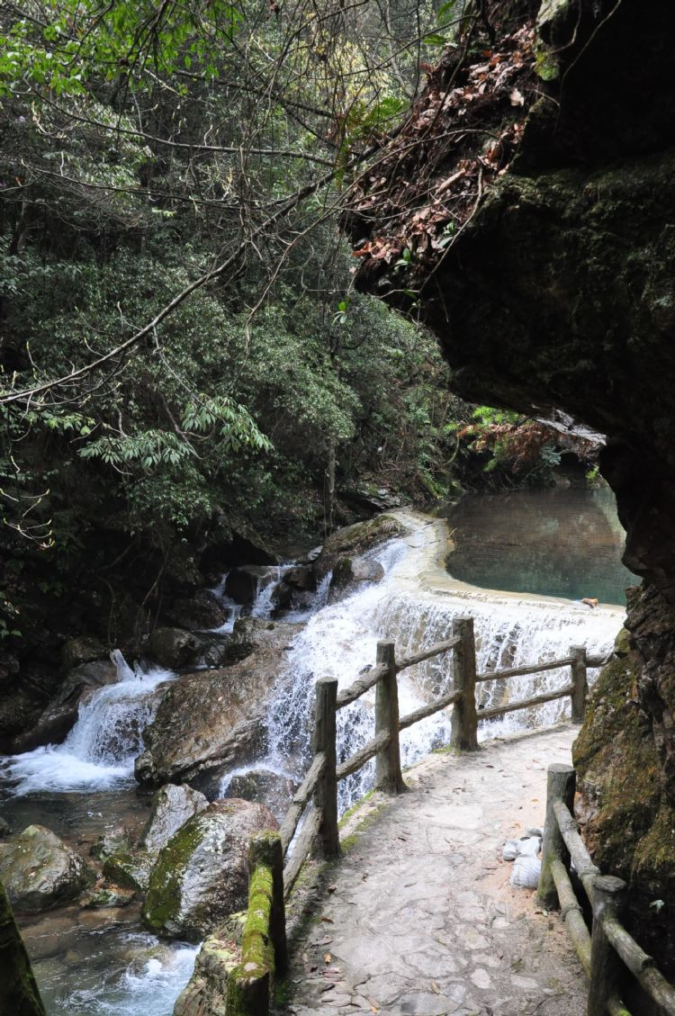 贵州科目之都匀攻略山斗篷三忠旗驾校游记图片