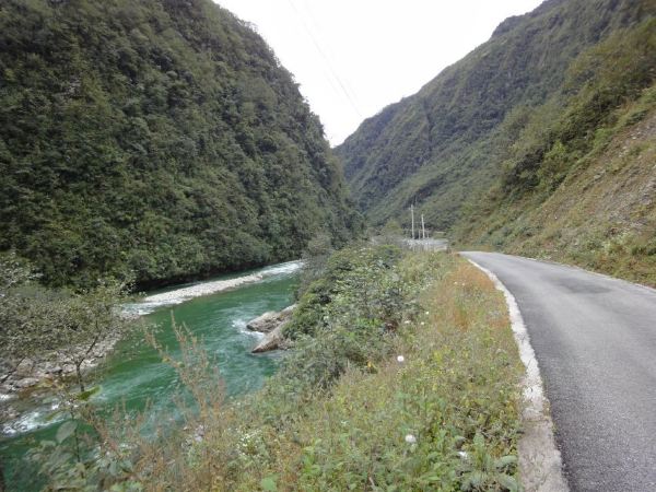 沿江公路