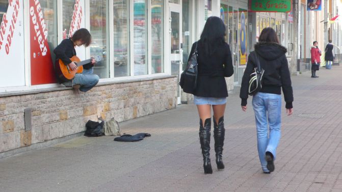 罗兹电影学院电影节之旅+波兰罗兹人文景点小