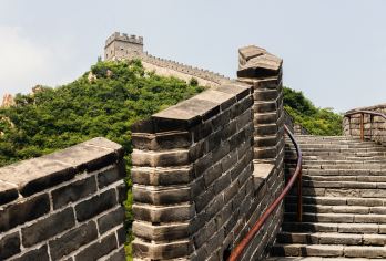 居庸关长城+颐和园包车一日游【独立包车/团队拓展/上门接送】【观燕京八景体验长城雄伟，一路繁花似锦春季赏花圣地。】