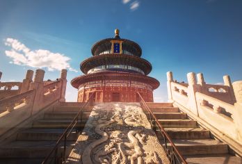天坛+天安门广场+故宫一日活动【天坛联票/导游精讲解+无线耳麦【出行无忧：可选五环内含接套餐服务，让每一位游客出行更方便，]，优享品质出行。】