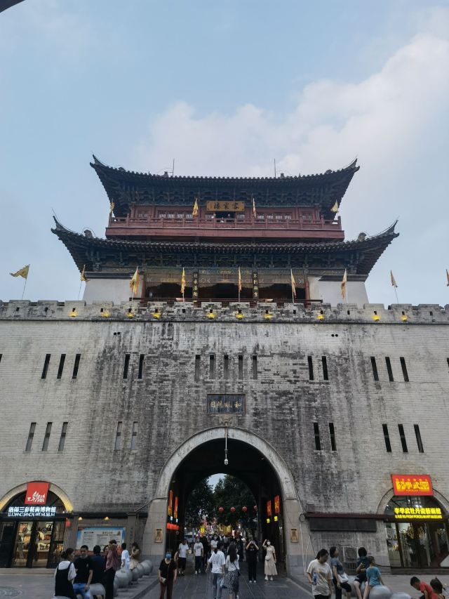 洛阳丽景门景区游玩攻略简介,洛阳丽景门景区门票/地址/图片/开放时间/照片/门票价格【携程攻略】