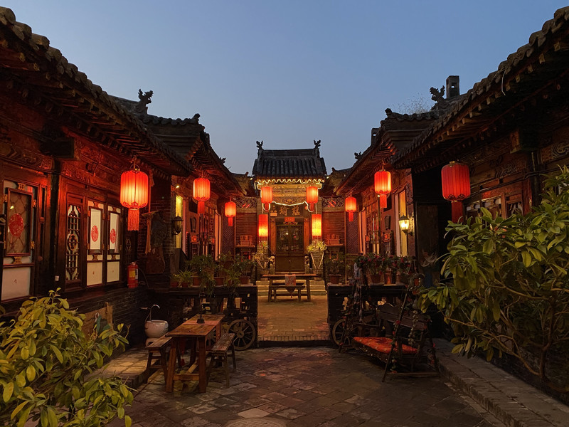 平遥古城住宿人均100穿越时空住进古代客栈