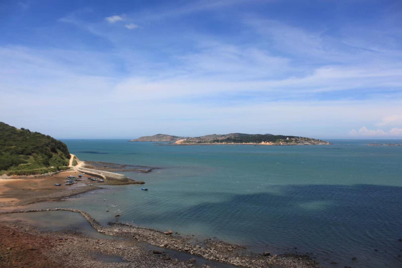 在风口里的沙滩平潭象鼻湾