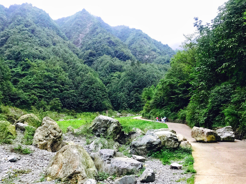 2020.8.23日四川彭州回龙沟蟠龙谷1日游