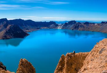 长白山西坡一日游【二道白河上门接送上限6人精致小团/独立团】【二道白河接送长白山西坡一日游，含往返接送+西坡214门票】