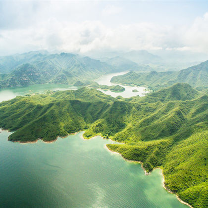 易县易水湖景区+恋乡太行水镇一日游
