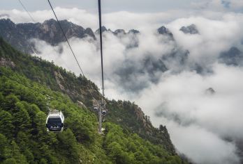 太白山国家森林公园·包车一日游/可选5座/7座/9座/14座【历史文化：太白山不仅是自然景观，也是历史文化承载地，是我国南北气候的分界线。】