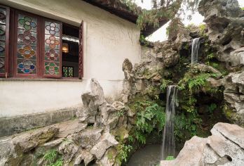 苏州狮子林+寒山寺+虎丘+山塘街一日游【多地出发 专业导游】【此线路涵盖了苏州代表性的各个景点】