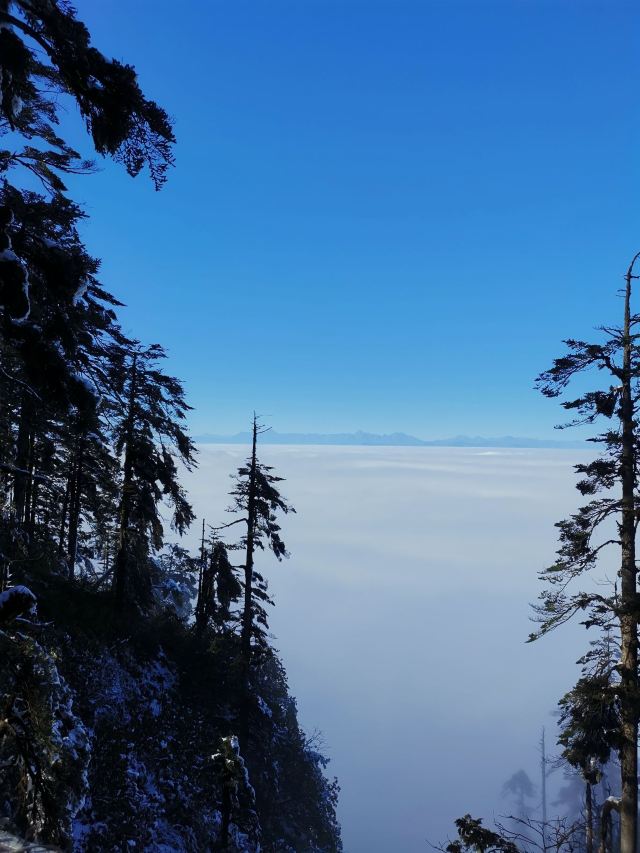 瓦屋山風景區