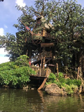 泰山树屋 香港迪士尼乐园