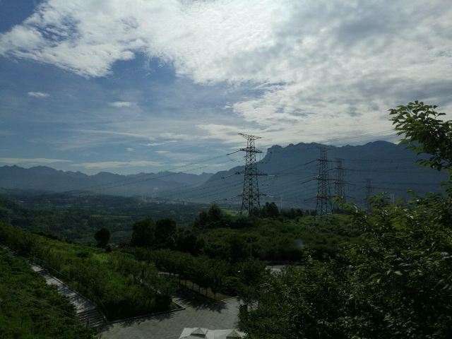 暮霭沉沉什么意思 10060i0000009f5cl47C7_C_640_10000.jpg