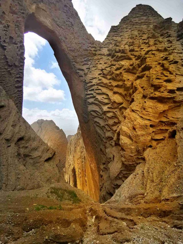 阿图什天门景区