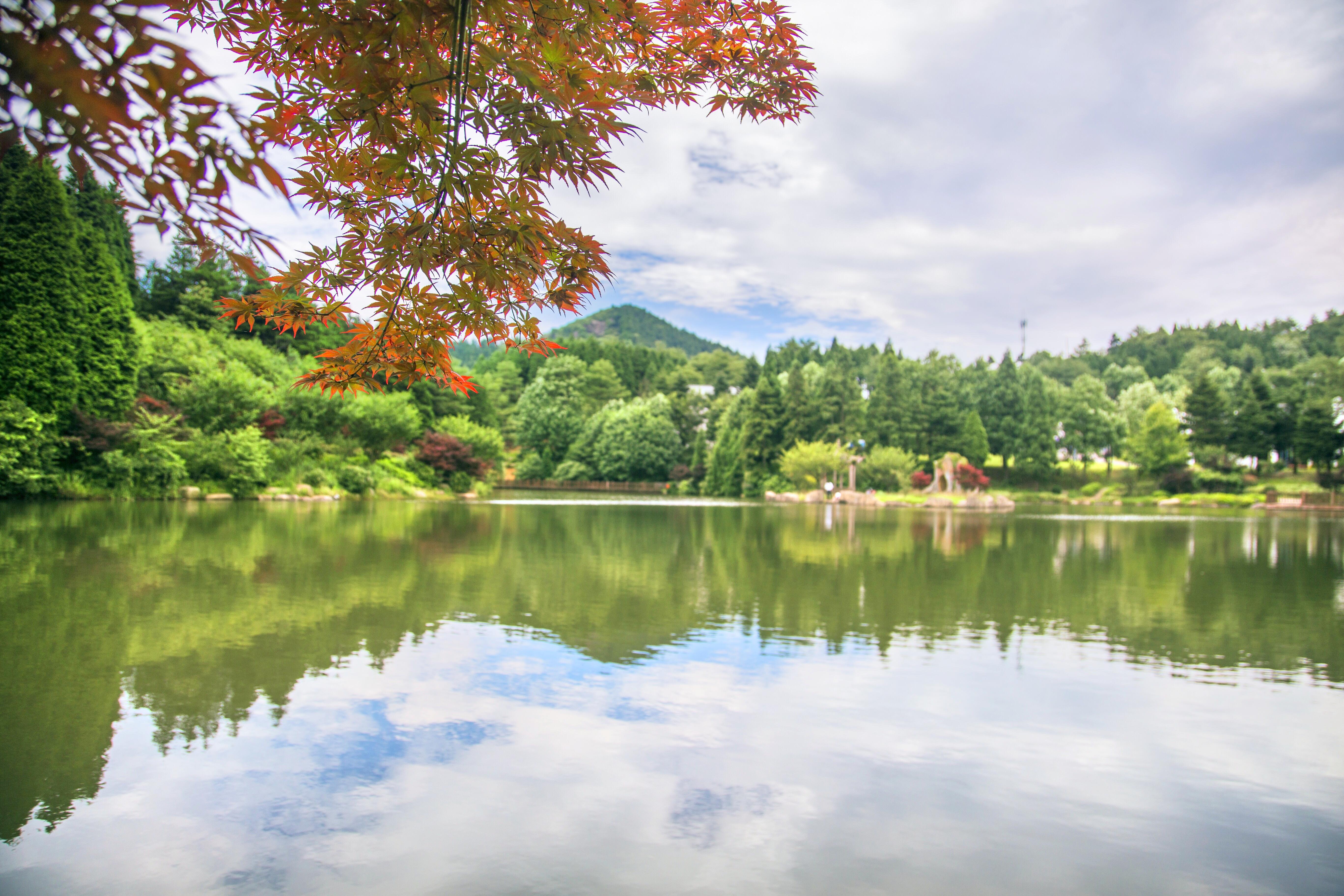 仰天湖风景区