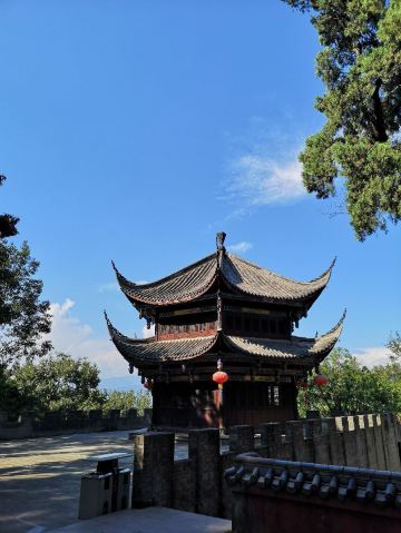 西昌地震碑林博物馆