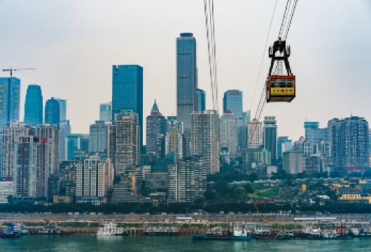 长江索道+两江小渡+白公馆+渣滓洞+轻轨穿楼+洪崖洞一日游【[原创玩法]精选网红打卡点，红色情怀，跟着土著了解重庆这座历史、质朴、火热、魔幻的8D城市】