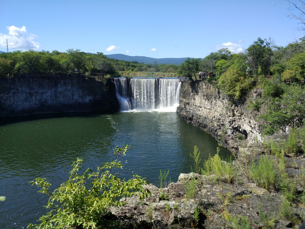 長白山 鏡泊湖 牡丹江 北國風光 壯美長白&溫泉,漂流,藍莓採摘 6日行