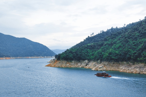 东江湖风景名胜区-龙景峡谷补票...