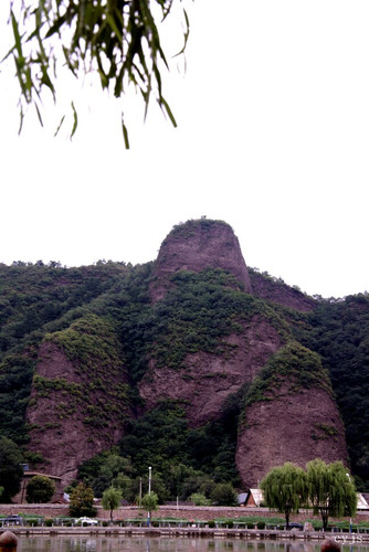 (三)羅漢山.天然雕成,神態安然.