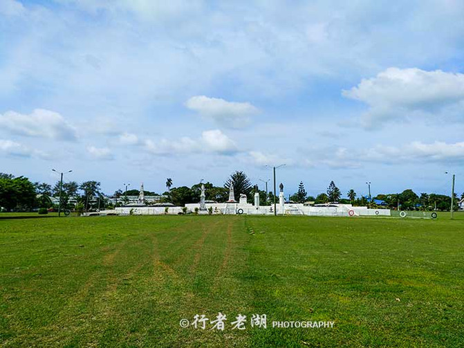 大洋洲 汤加王国 汤加塔布岛 努库阿洛法市 - 西部落叶 - 《西部落叶》· 余文博客 大洋洲 汤加王国 汤加塔布岛 努库阿洛法市 - 西部落叶 - 《西部落叶》· 余文博客