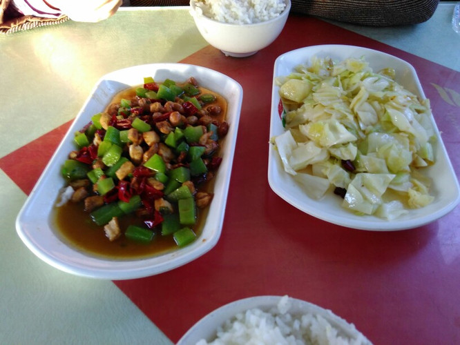 九个月可以吃白米饭吗 100o0h0000008w1th7305_R_10000_500_Q90.jpg