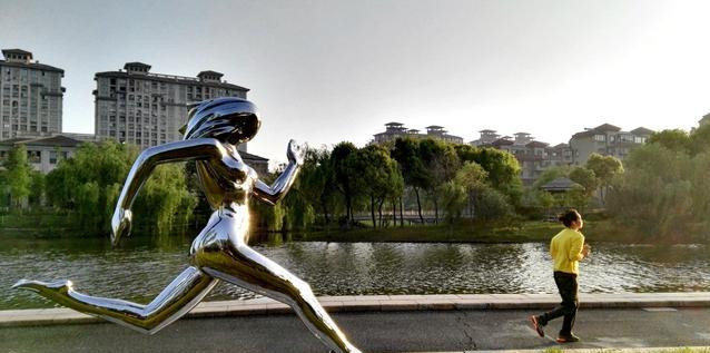 晨跑和夜跑哪个好?